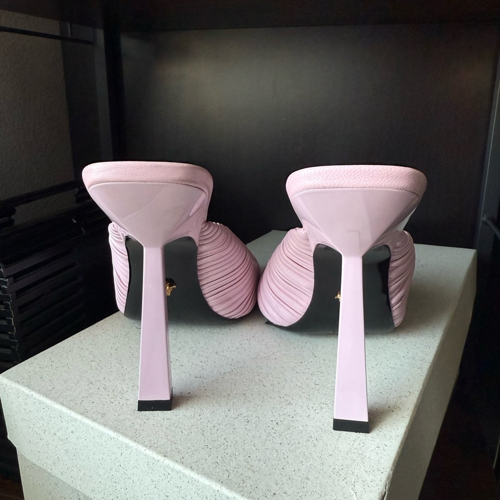 Versace Pink Pleated Heels - Picture 4 of 4